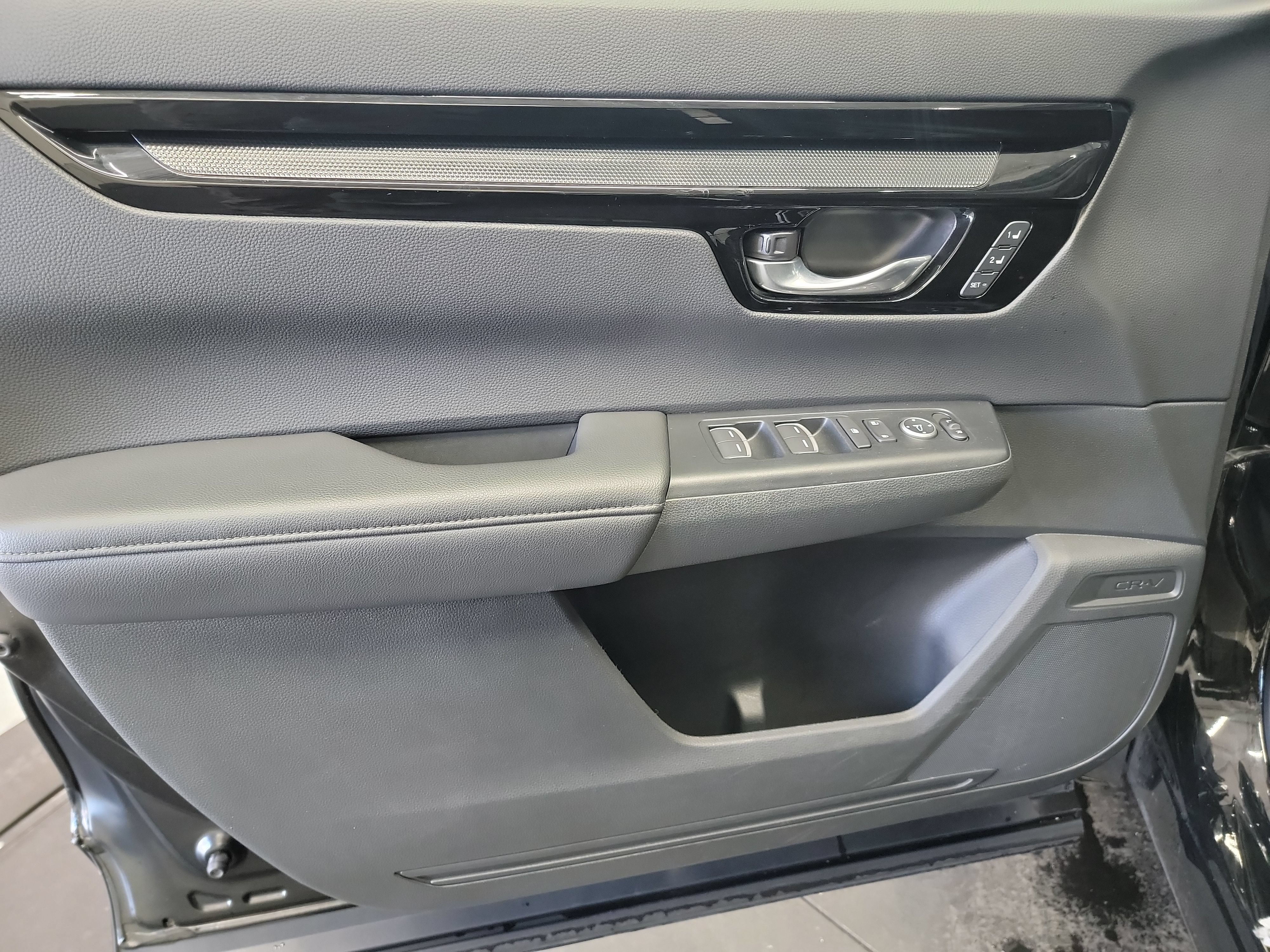 Used 2024 Honda CR-V EX-L image 13