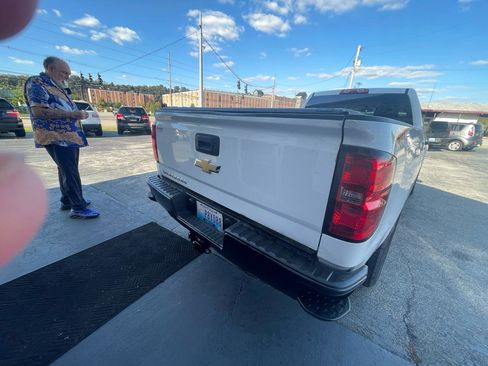 Used 2016 Chevrolet Silverado 1500 W/T AWD/4WD image 4