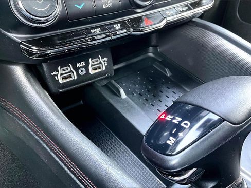 Used 2026 Dodge Durango GT image 33