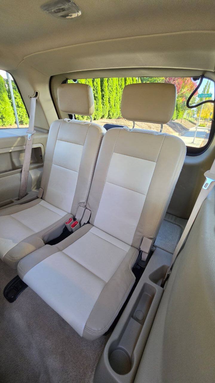 Used 2009 Ford Explorer Eddie Bauer AWD/4WD image 12