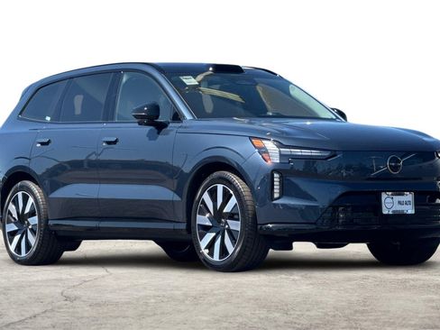 Used 2025 Volvo EX90 Ultra image 10