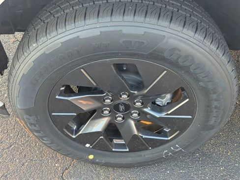 New 2025 Ford F150 Lightning Flash image 24