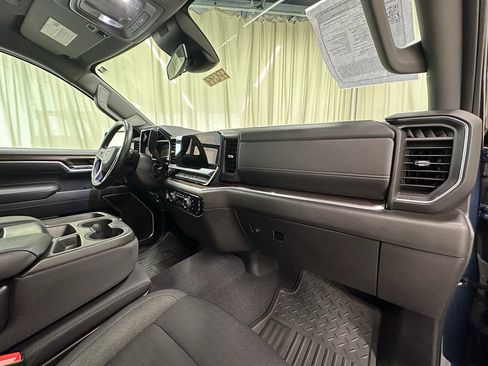 Certified 2022 Chevrolet Silverado 1500 LT image 21