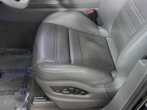 Used 2022 Porsche Cayenne S image 16