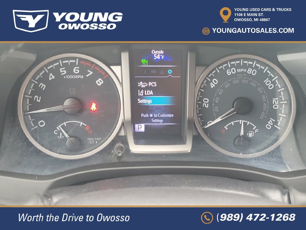 Used 2021 Toyota Tacoma SR5 AWD/4WD image 16