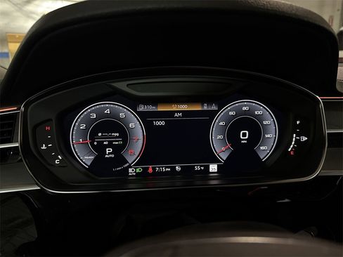 Used 2020 Audi A8 L 4.0T w/ Executive Package image 10