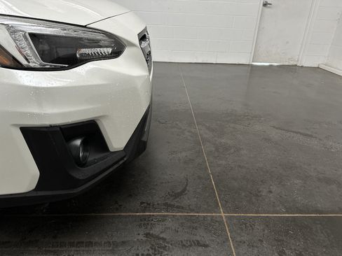 Used 2018 Subaru Crosstrek 2.0i Limited AWD/4WD image 2