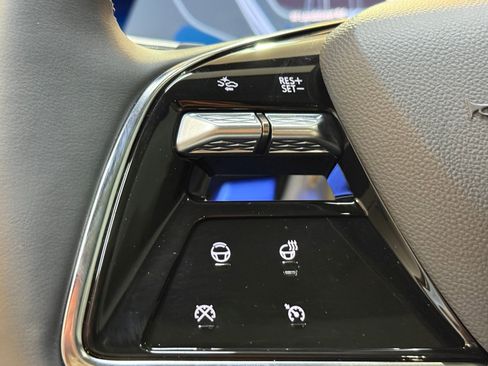 New 2026 Cadillac Optiq Sport 1 image 17