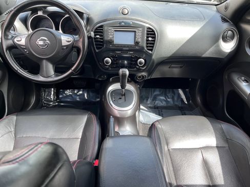 Used 2011 Nissan Juke SL w/ Chrome Pkg FWD image 14