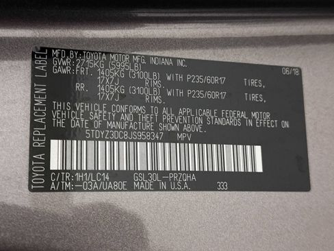 Used 2018 Toyota Sienna XLE w/ XLE Navigation Package FWD image 33
