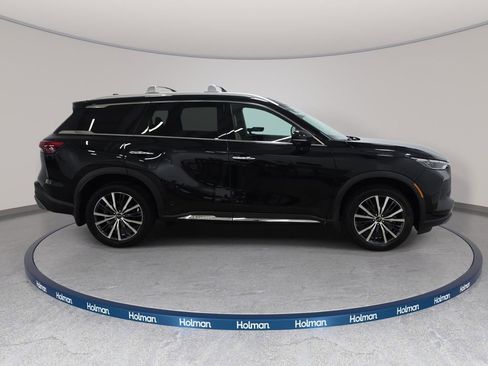 Certified 2023 INFINITI QX60 Sensory w/ Vision Package AWD/4WD image 4