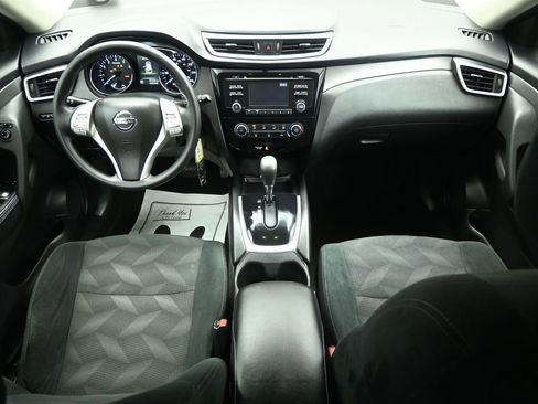 Used 2016 Nissan Rogue S image 20
