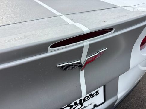 Used 2013 Chevrolet Corvette 427 w/ 1SC Preferred Equipment Group RWD image 7