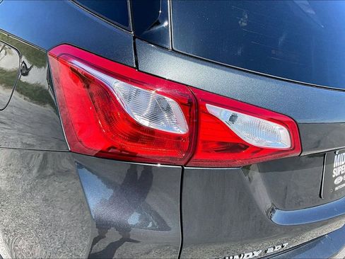 Used 2020 Chevrolet Equinox LT FWD image 27