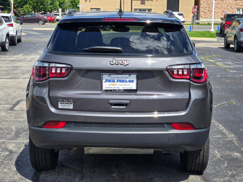 Used 2024 Jeep Compass Latitude w/ Altitude Special Edition AWD/4WD image 13