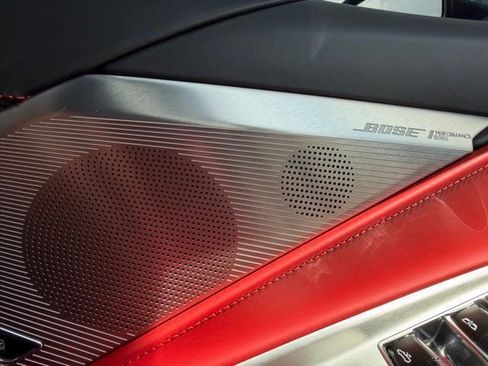 Used 2023 Chevrolet Corvette Stingray Premium Conv w/ Z51 Performance Package image 23