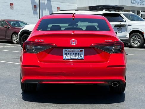 Used 2022 Honda Civic Sport image 8