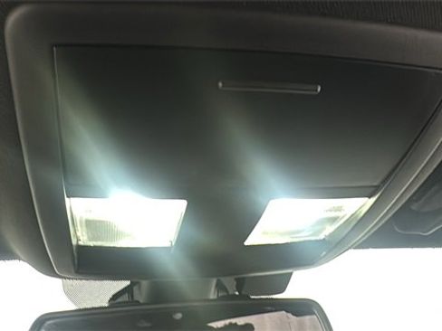 Used 2016 Dodge Challenger R/T Scat Pack image 26