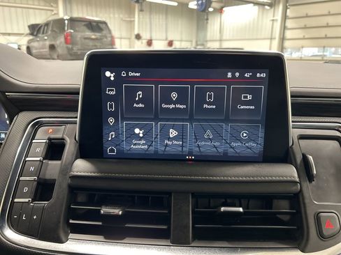 Used 2022 GMC Yukon XL SLT image 21