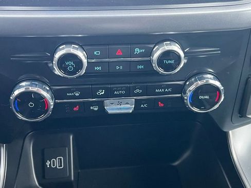 New 2025 Ford F150 Lightning XLT image 18