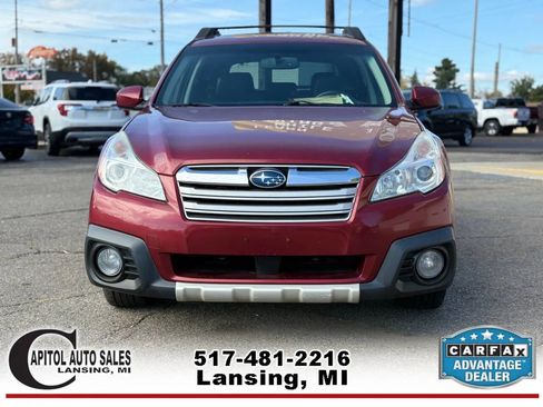 Used 2014 Subaru Outback 2.5i Limited w/ Moonroof Package image 3