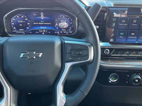 Certified 2024 Chevrolet Silverado 1500 RST image 25