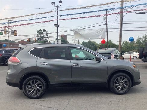 Used 2015 Nissan Rogue SL w/ SL Premium Package AWD/4WD image 8