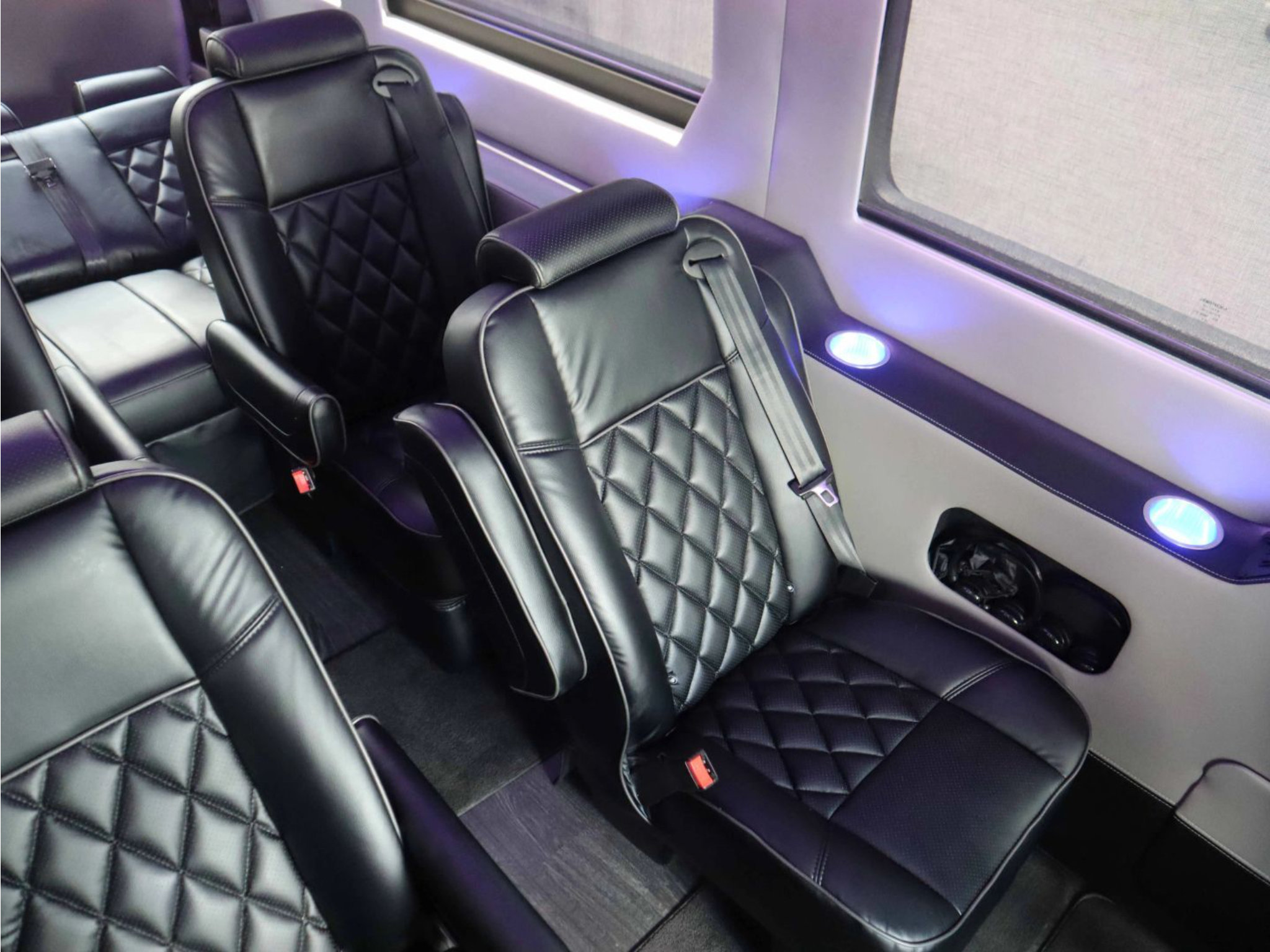 Used 2023 RAM ProMaster 2500 w/ Premium Convenience Group (B) FWD image 11
