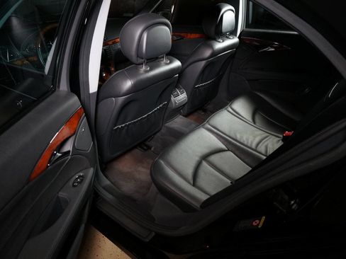 Used 2006 Mercedes-Benz E 350 Sedan image 20