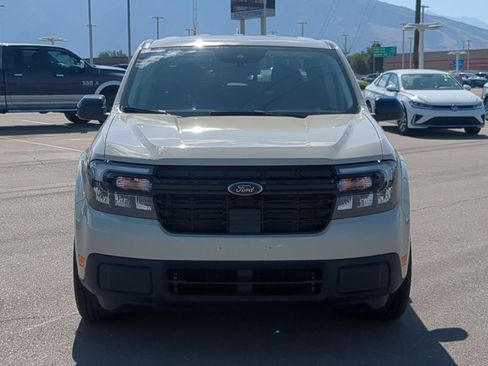 Used 2024 Ford Maverick Lariat w/ Black Appearance Package FWD image 8