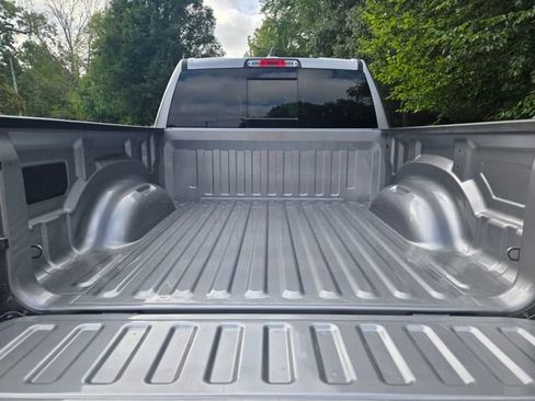 Used 2025 RAM 1500 Laramie image 5