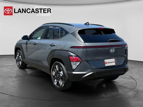 Used 2025 Hyundai Kona SEL FWD image 5