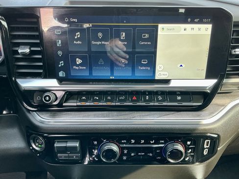 Used 2025 Chevrolet Silverado 1500 LTZ image 36