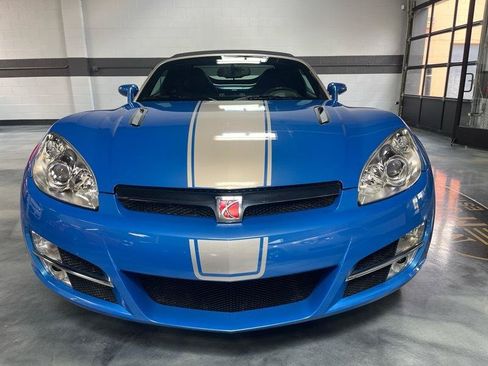 Used 2009 Saturn Sky Hydro Blue RWD image 6
