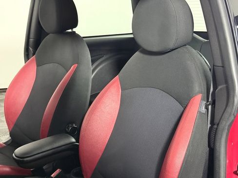 Used 2011 MINI Cooper S FWD image 18