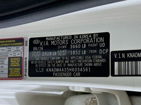 Used 2017 Kia Rio LX image 12