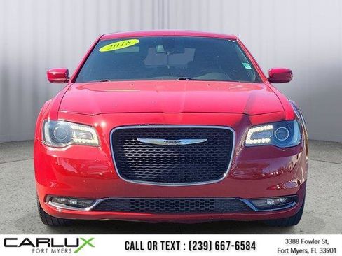 Used 2018 Chrysler 300 S image 2