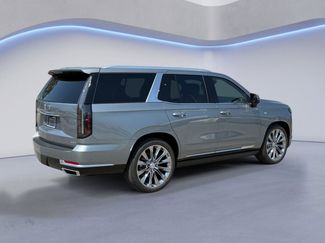 New 2026 Cadillac Escalade Luxury AWD/4WD video 3