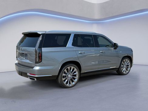 New 2026 Cadillac Escalade Luxury AWD/4WD image 3