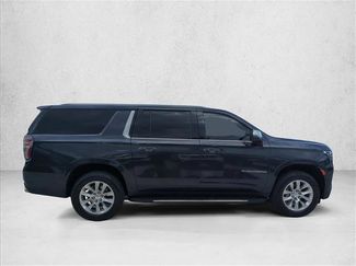 Used 2023 Chevrolet Suburban Premier RWD video 4
