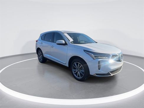 Used 2024 Acura RDX w/ Technology Package image 2