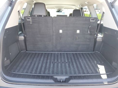 Certified 2024 Toyota Grand Highlander Limited image 9