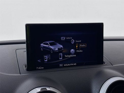 Used 2018 Audi A3 2.0T Premium Plus image 10