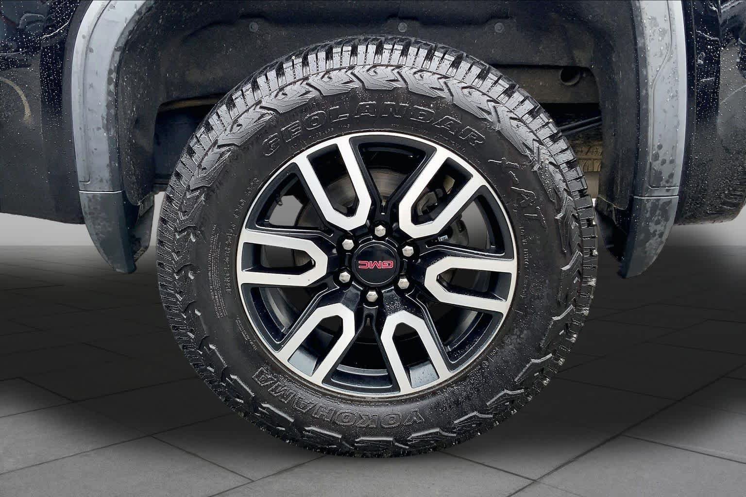 Used 2021 GMC Sierra 1500 AT4 AWD/4WD image 10