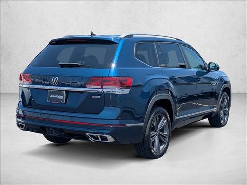 Used 2022 Volkswagen Atlas SEL R-Line AWD/4WD image 5