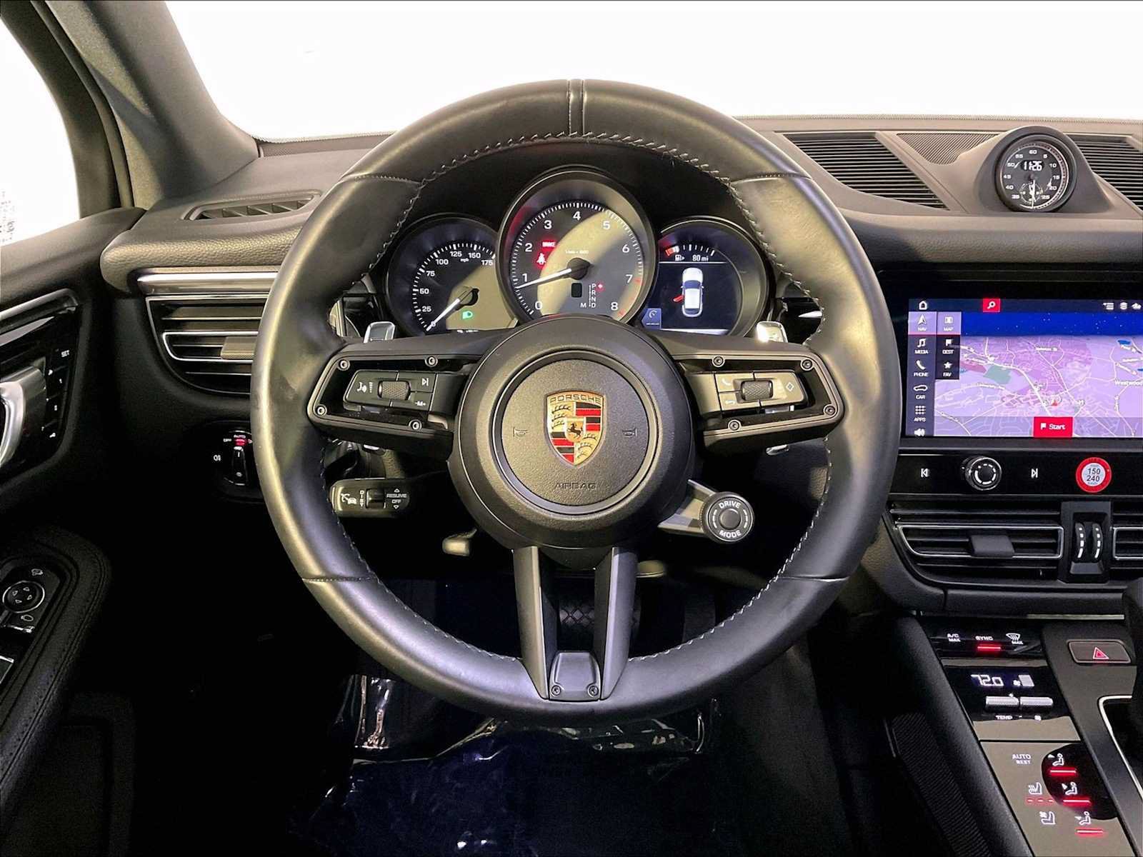 Certified 2024 Porsche Macan S AWD/4WD image 15