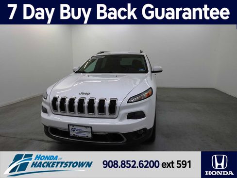 Used 2018 Jeep Cherokee Limited AWD/4WD image 1