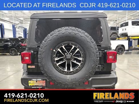 New 2026 Jeep Wrangler Unlimited Rubicon AWD/4WD image 4