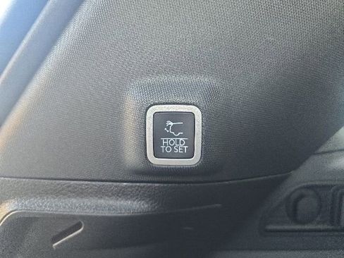 New 2026 Jeep Grand Cherokee Altitude AWD/4WD image 31