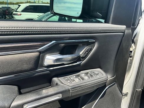 Used 2025 RAM 1500 Laramie w/ Sport Appearance Package AWD/4WD image 12